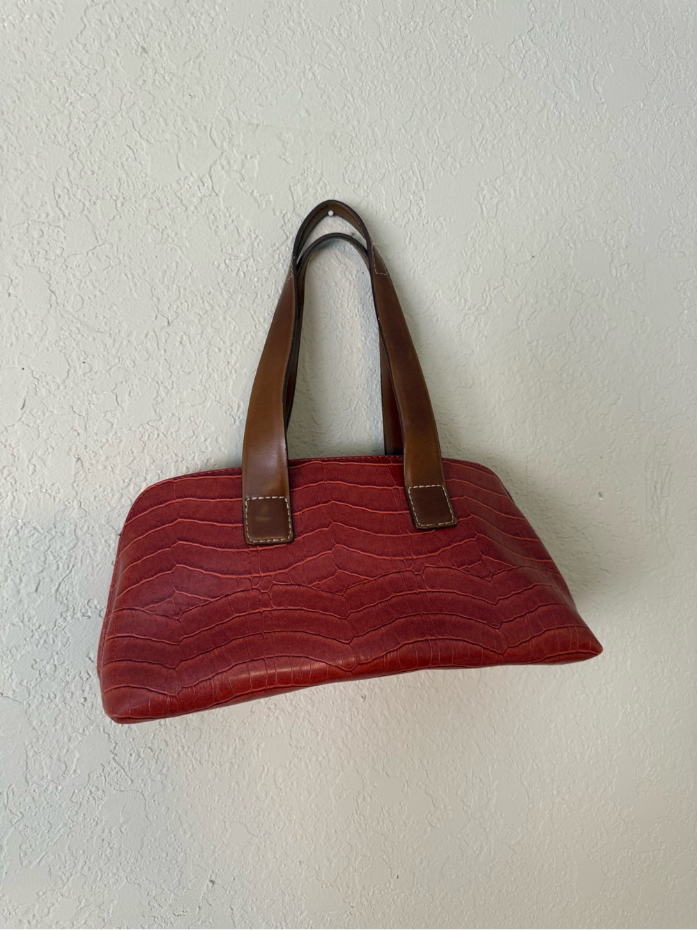 Stunning Vintage Jones New York Handbag!